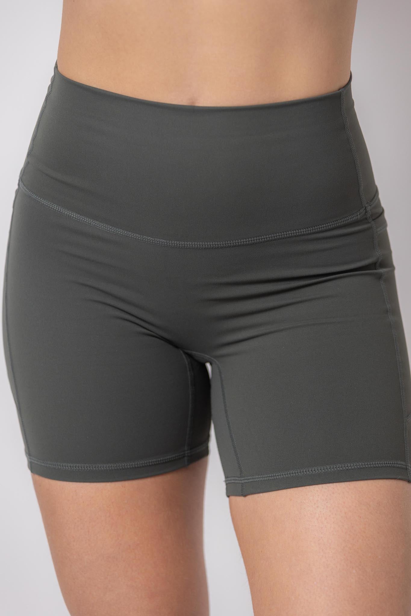 Claire shorts V2  - Dark Green