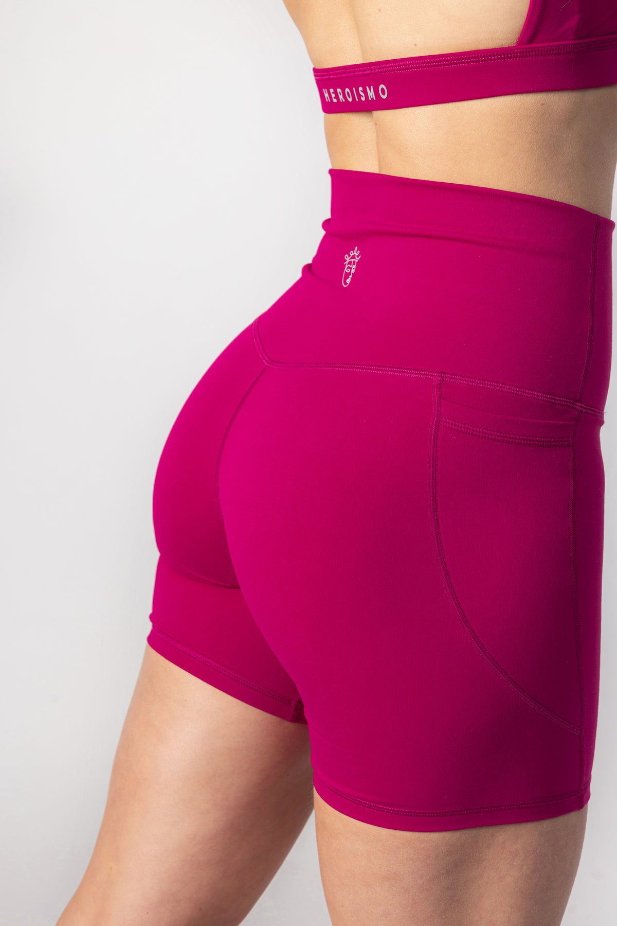 Claire Shorts Pockets