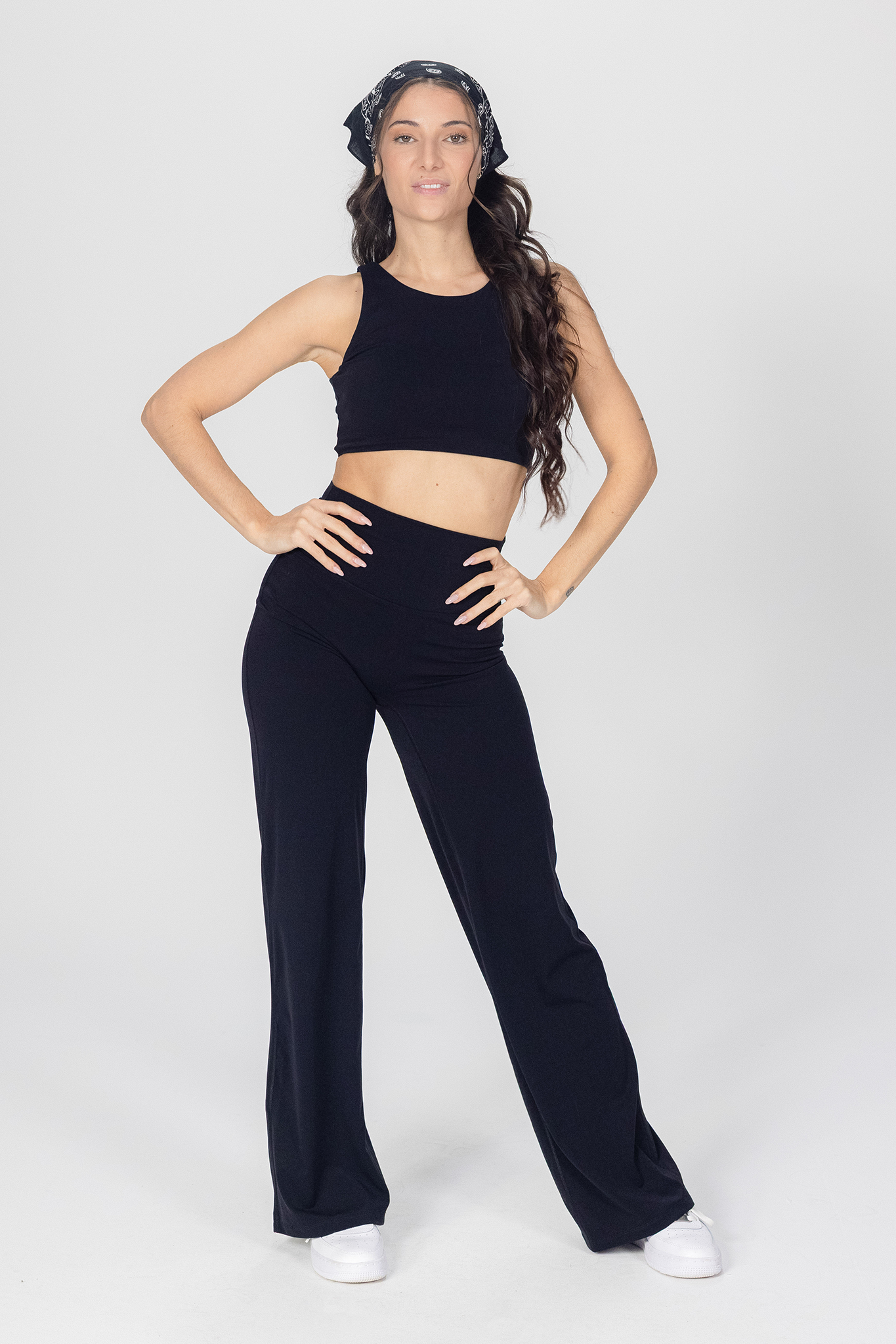 Cheryl Straight Legs Pants - Black