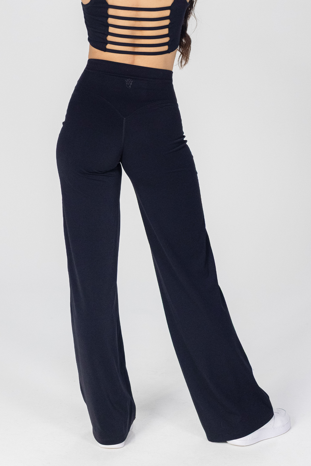 Cheryl Straight Legs Pants - Black