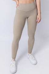 Dalene Leggings - Oat Milk (Regular)