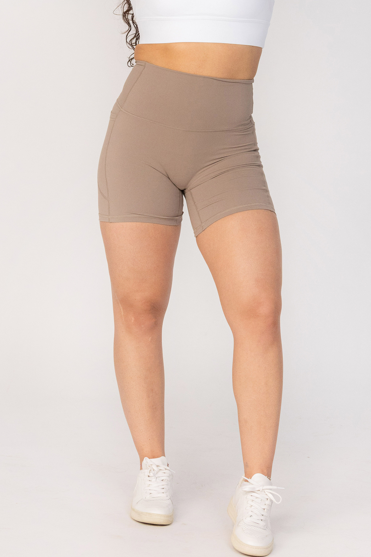 Claire Shorts Pockets - Tan