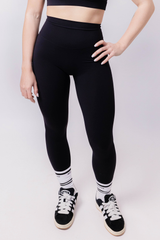 Florine Leggings - Black (Hidden Scunch)