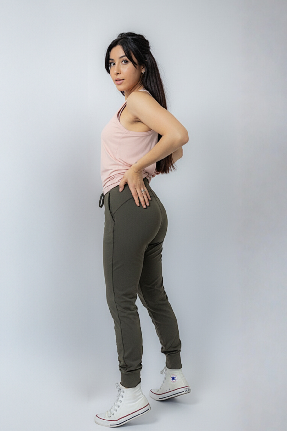[Final Sale] Nausi Joggers - Olive Green