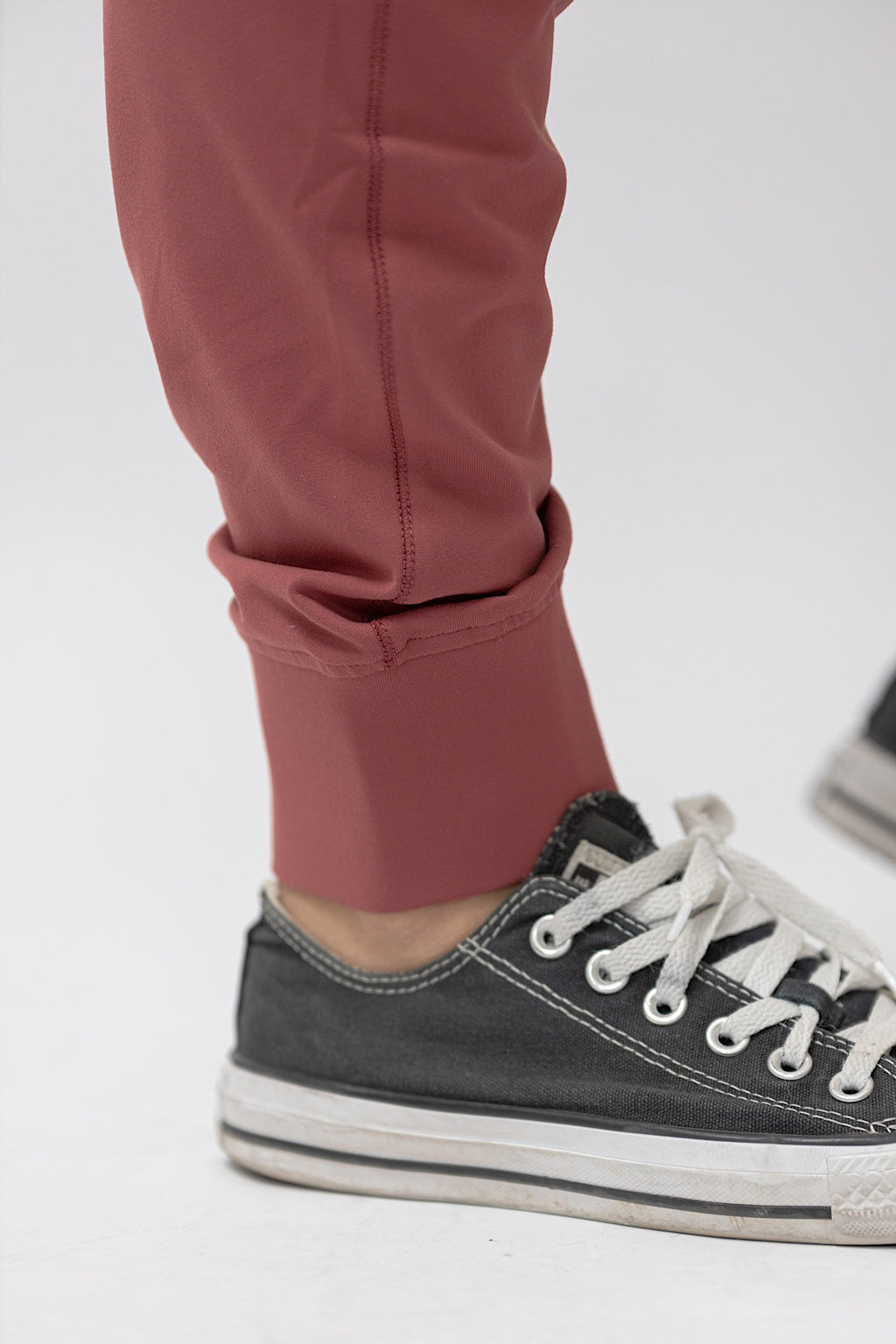 [Final Sale] Nausi Joggers - Paprika